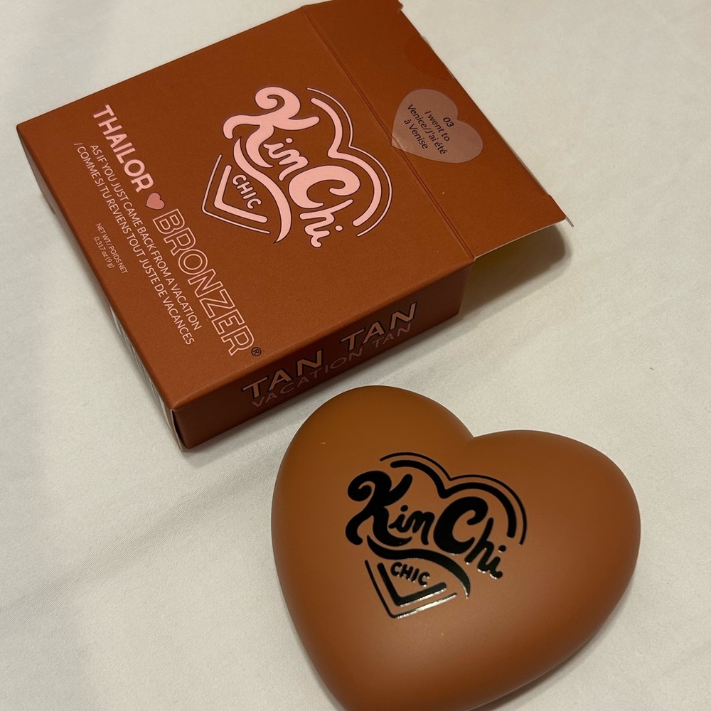 Kim Chi Bronzer